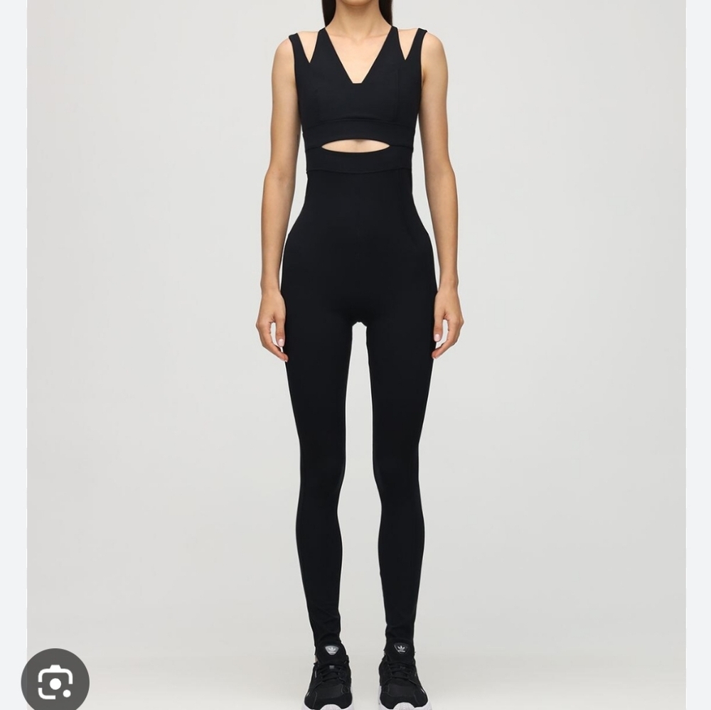 - NO KA'OI Outline Cutout Jumpsuit